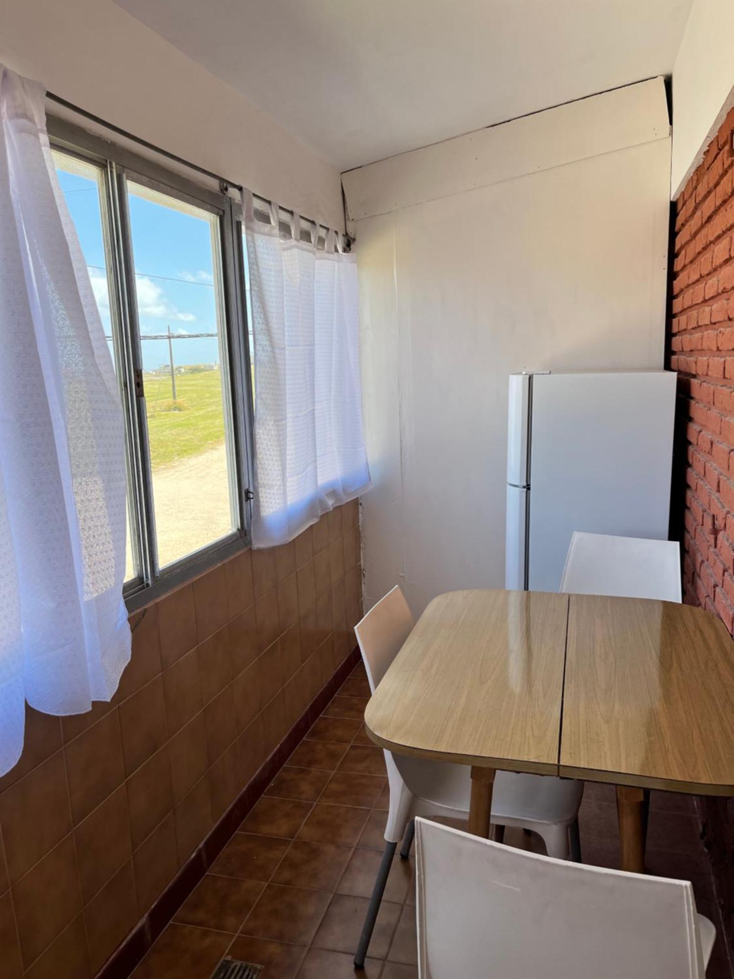 Motel Copacabana - Promo en Carpa en el Balneario Las Brusquitas Miramar  Exterior foto