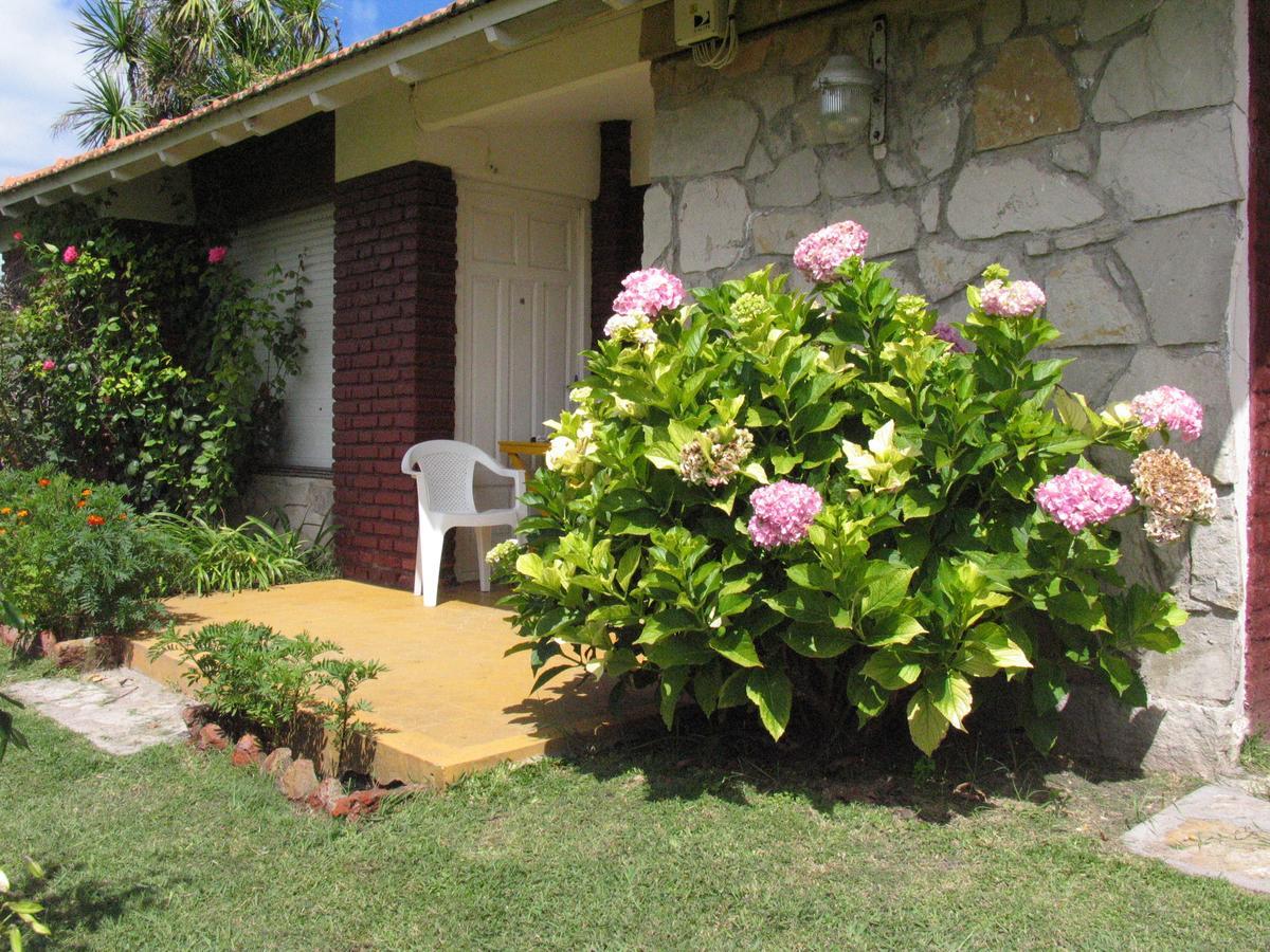 Motel Copacabana - Promo en Carpa en el Balneario Las Brusquitas Miramar  Exterior foto